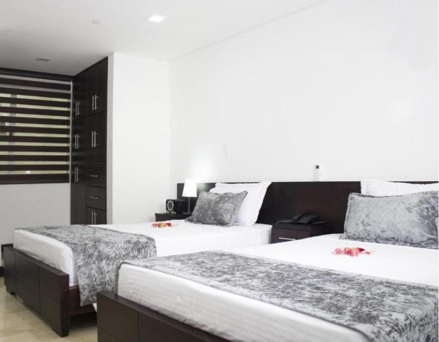 Hotel Lleras Express Medellín Exterior foto